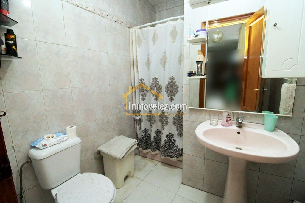 Casa en Vélez de Benaudalla (Ref.:0425)