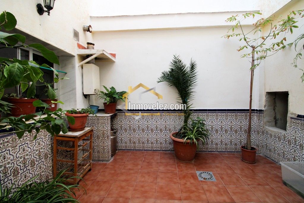 Casa en Vélez de Benaudalla (Ref.:0425)