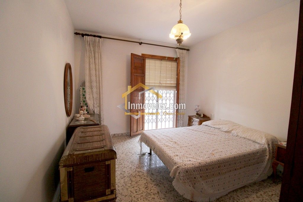 Casa en Vélez de Benaudalla (Ref.:0435)