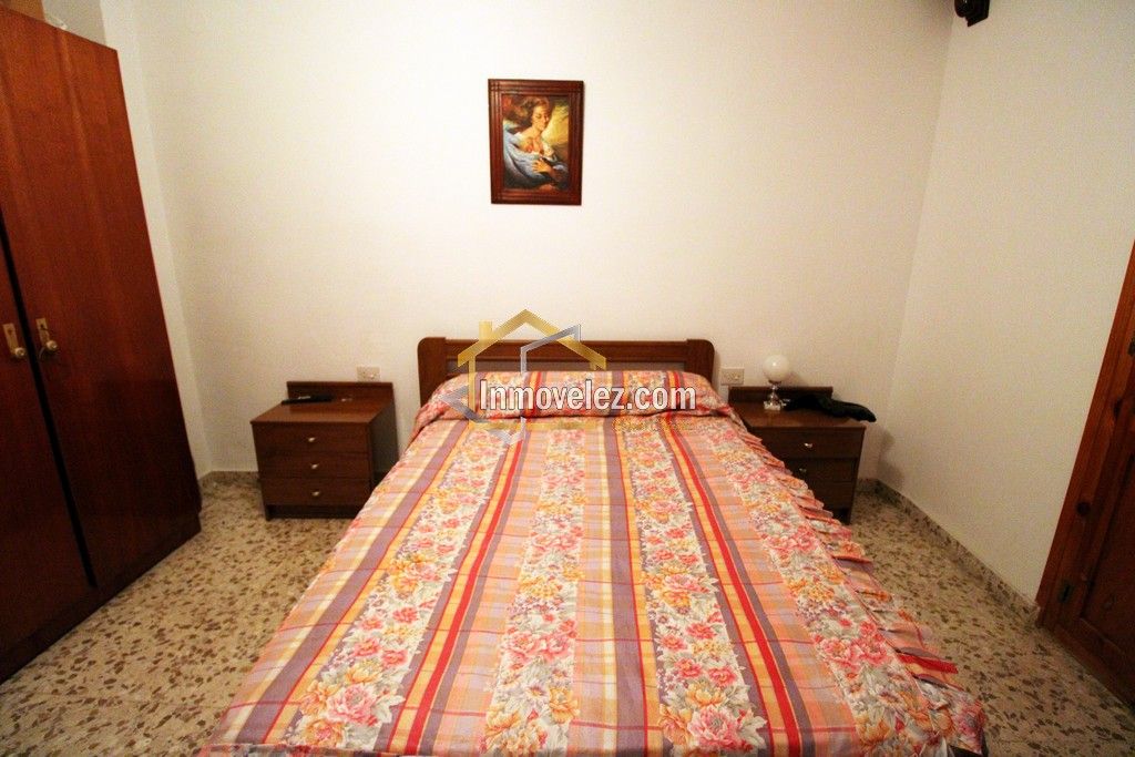 Casa en Vélez de Benaudalla (Ref.:0435)