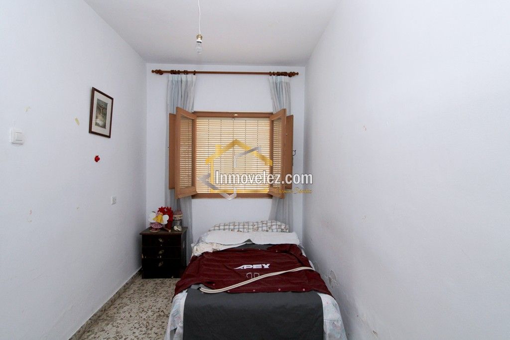 Casa en Vélez de Benaudalla (Ref.:0435)