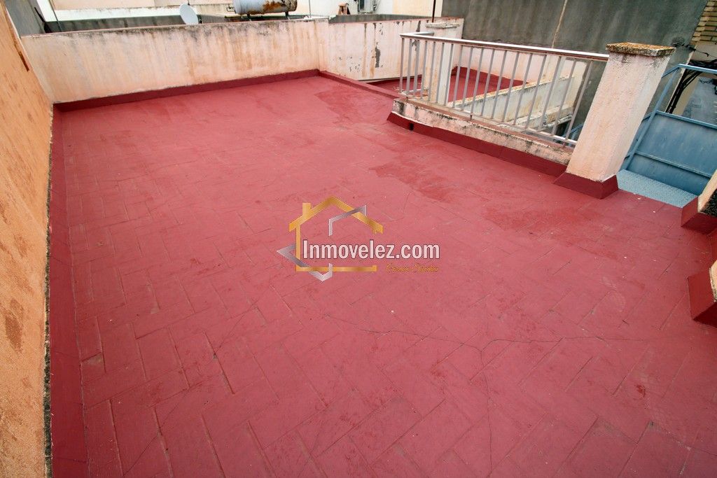 Casa en Vélez de Benaudalla (Ref.:0435)