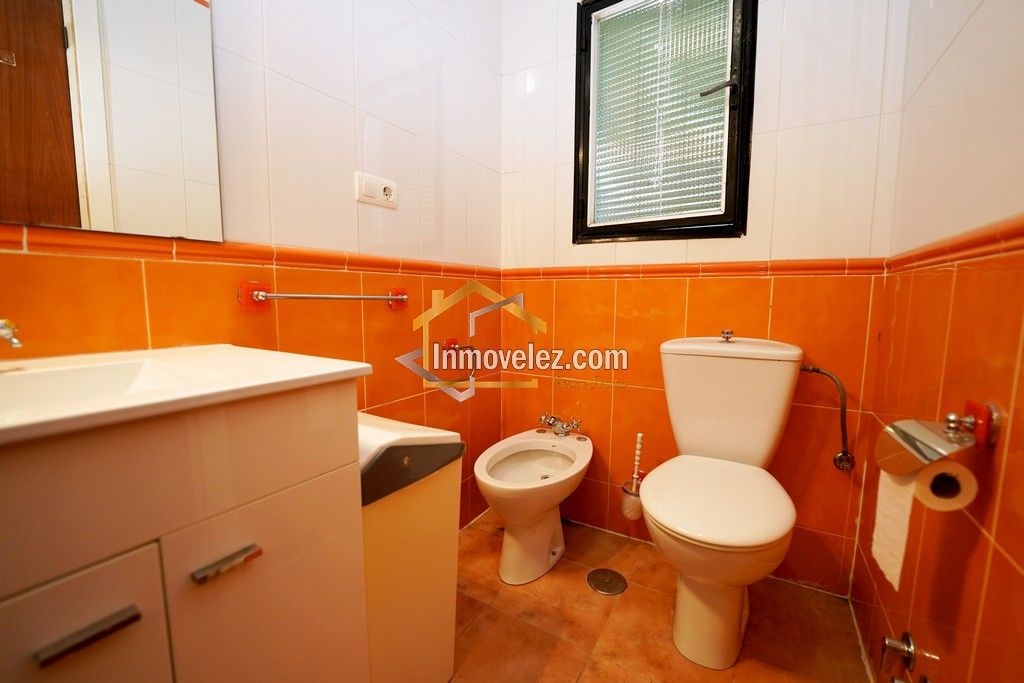 Casa en Vélez de Benaudalla (Ref.:0441)