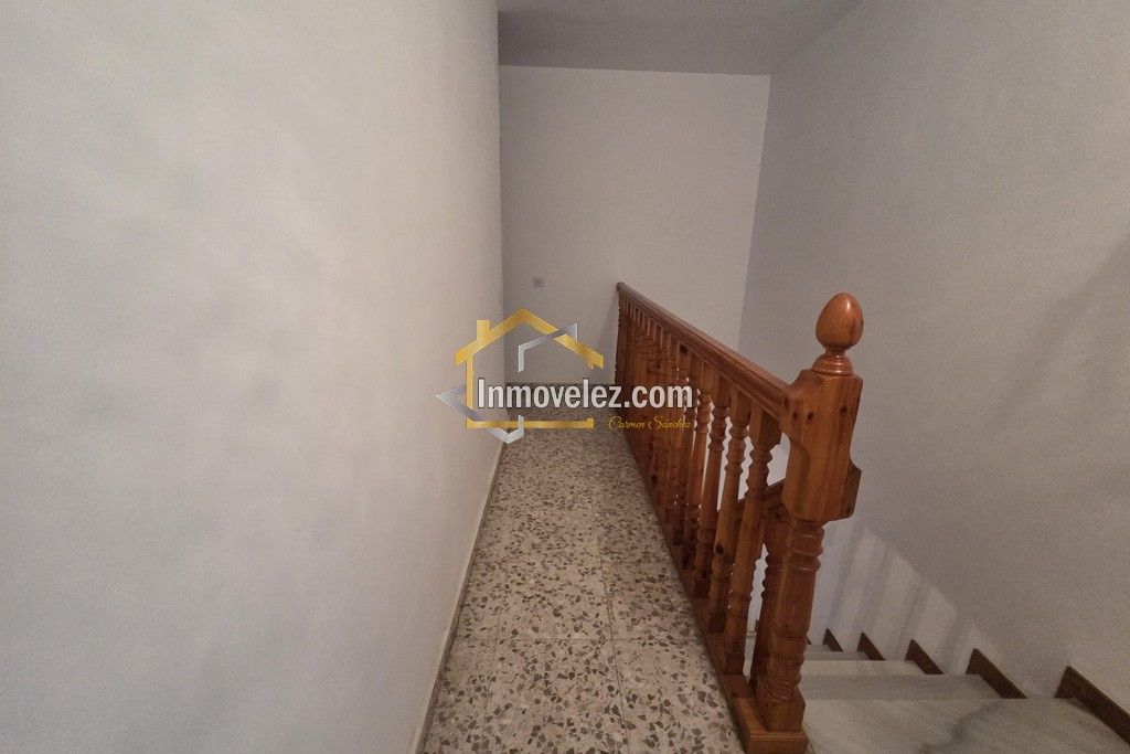 Casa en Vélez de Benaudalla (Ref.:0435)
