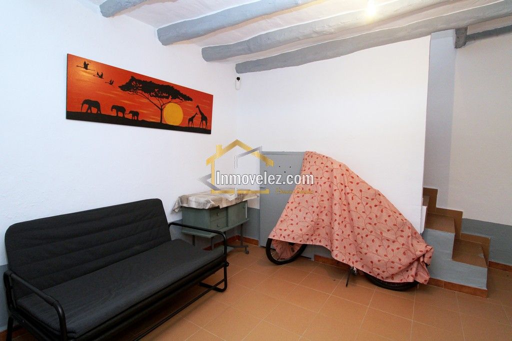 Casa en Vélez de Benaudalla (Ref.:0460)
