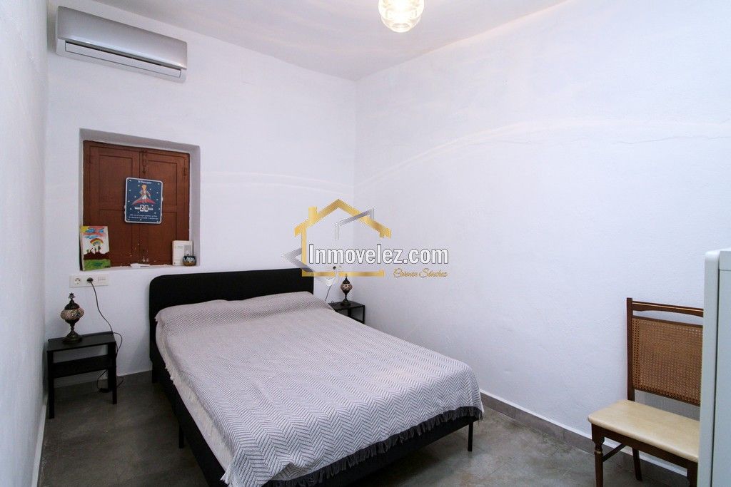 Casa en Vélez de Benaudalla (Ref.:0460)