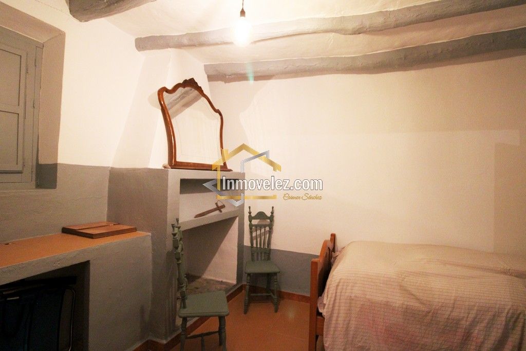 Casa en Vélez de Benaudalla (Ref.:0460)