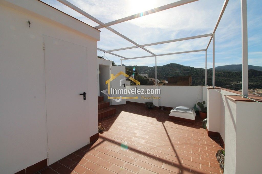 Casa en Vélez de Benaudalla (Ref.:0460)