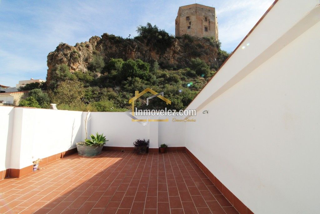 Casa en Vélez de Benaudalla (Ref.:0460)