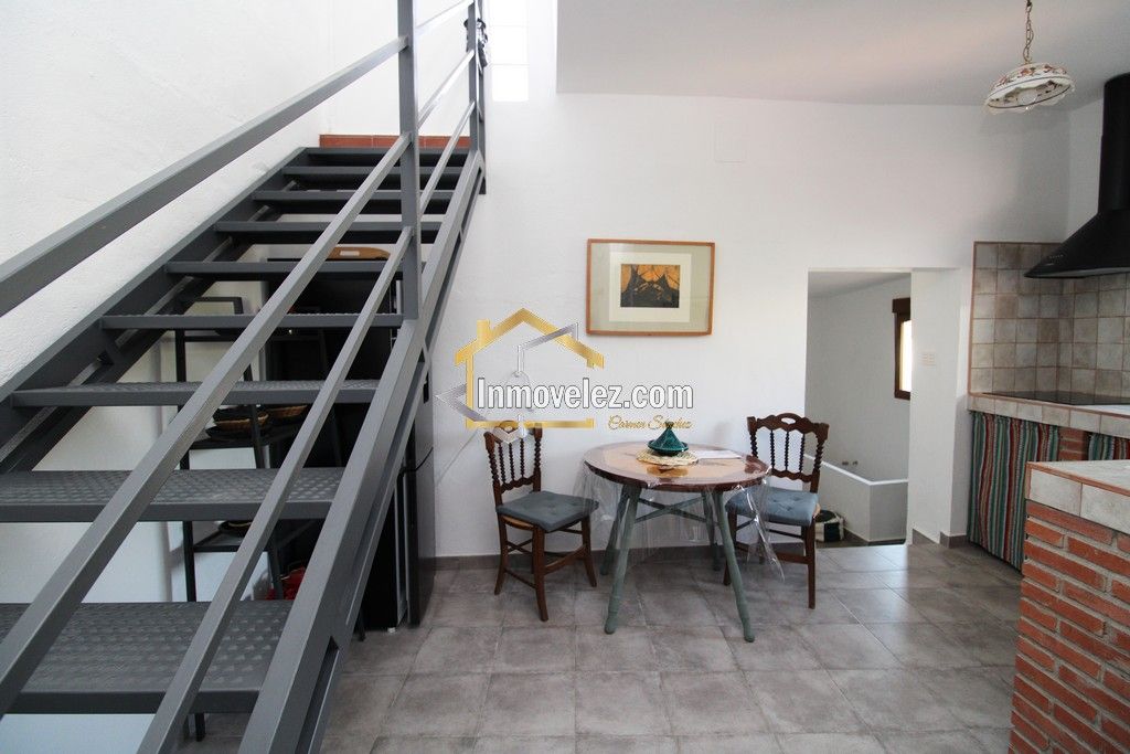 Casa en Vélez de Benaudalla (Ref.:0460)