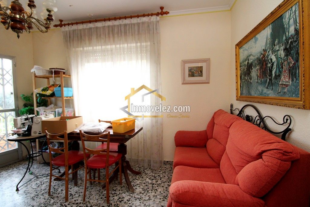Casa en Vélez de Benaudalla (Ref.:459)