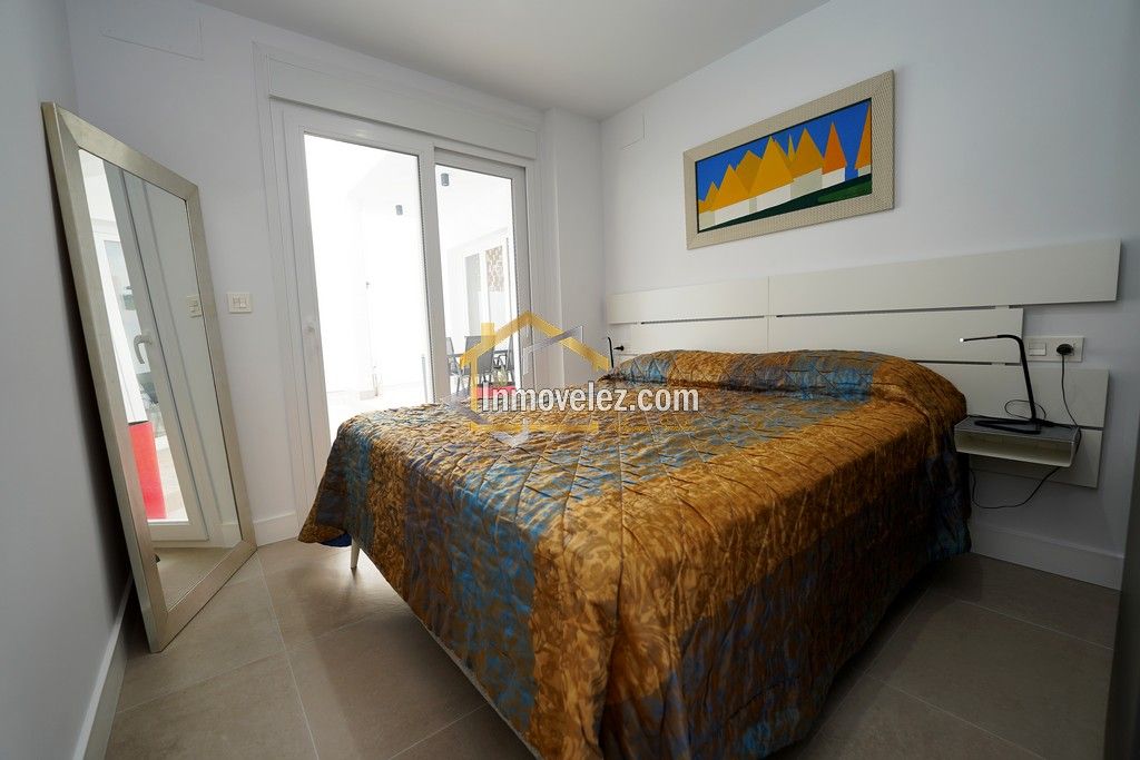 Chalet en Vélez de Benaudalla (Ref.:0456)