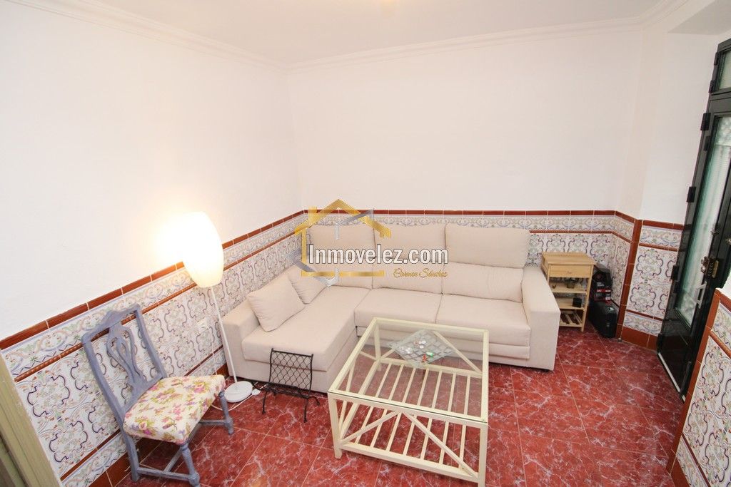 Casa en Vélez de Benaudalla (Ref.:0462)