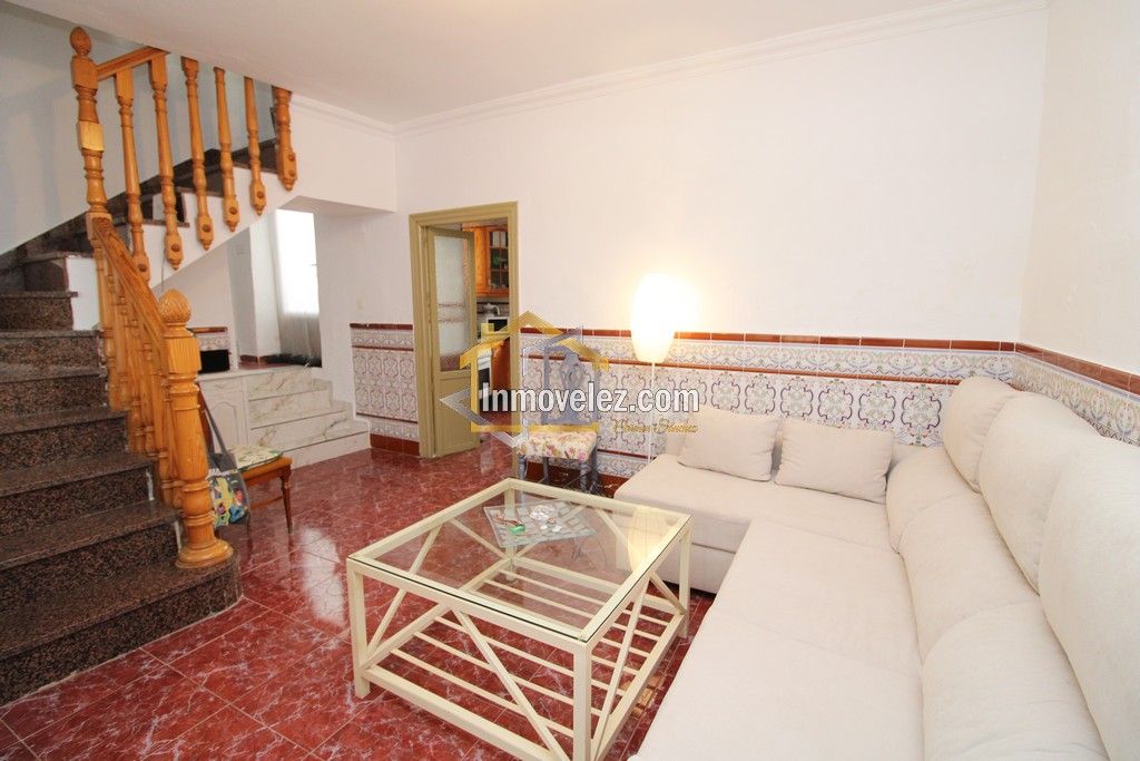 Casa en Vélez de Benaudalla (Ref.:0462)