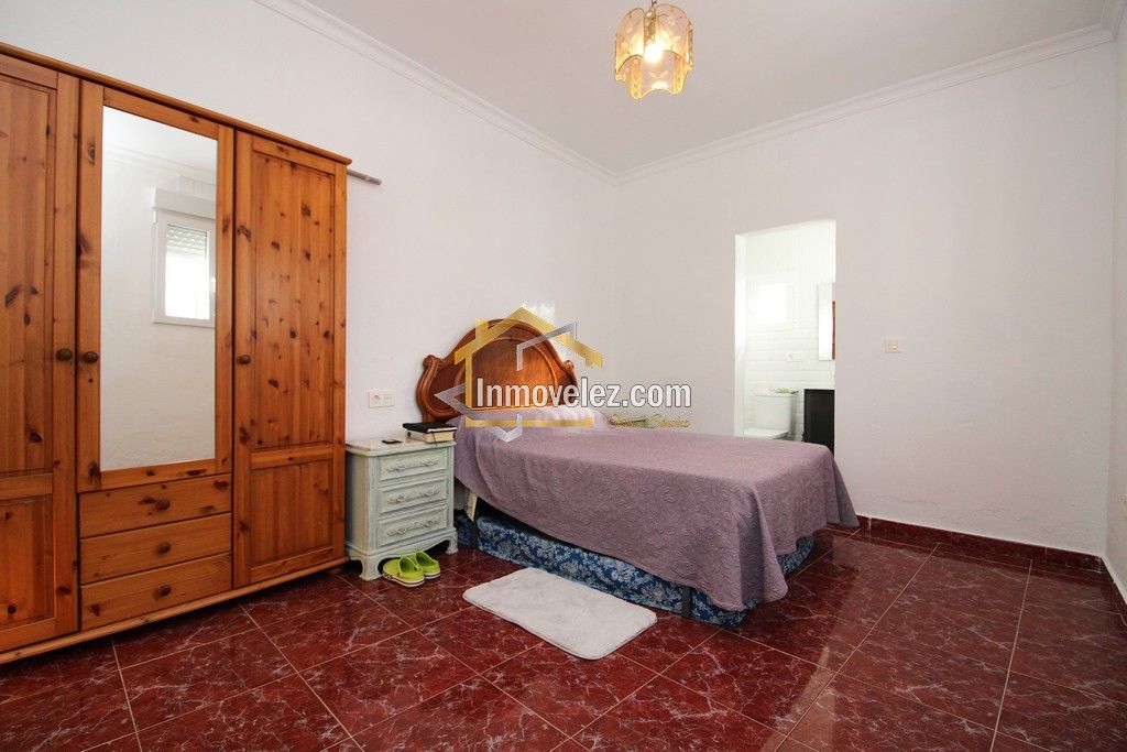 Casa en Vélez de Benaudalla (Ref.:0462)