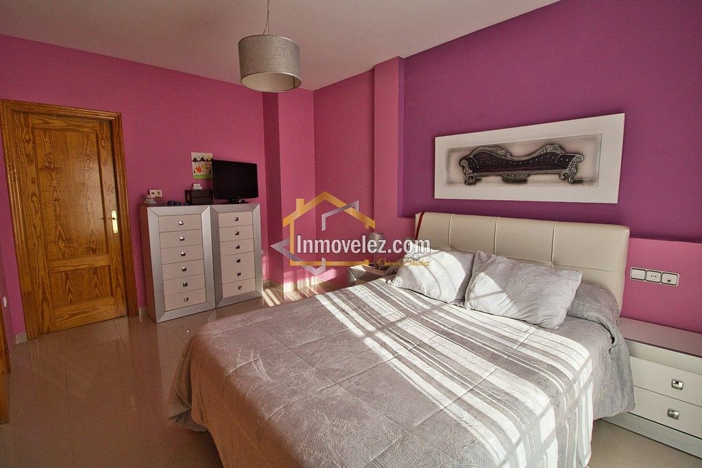 Casa en Vélez de Benaudalla (Ref.:0470)