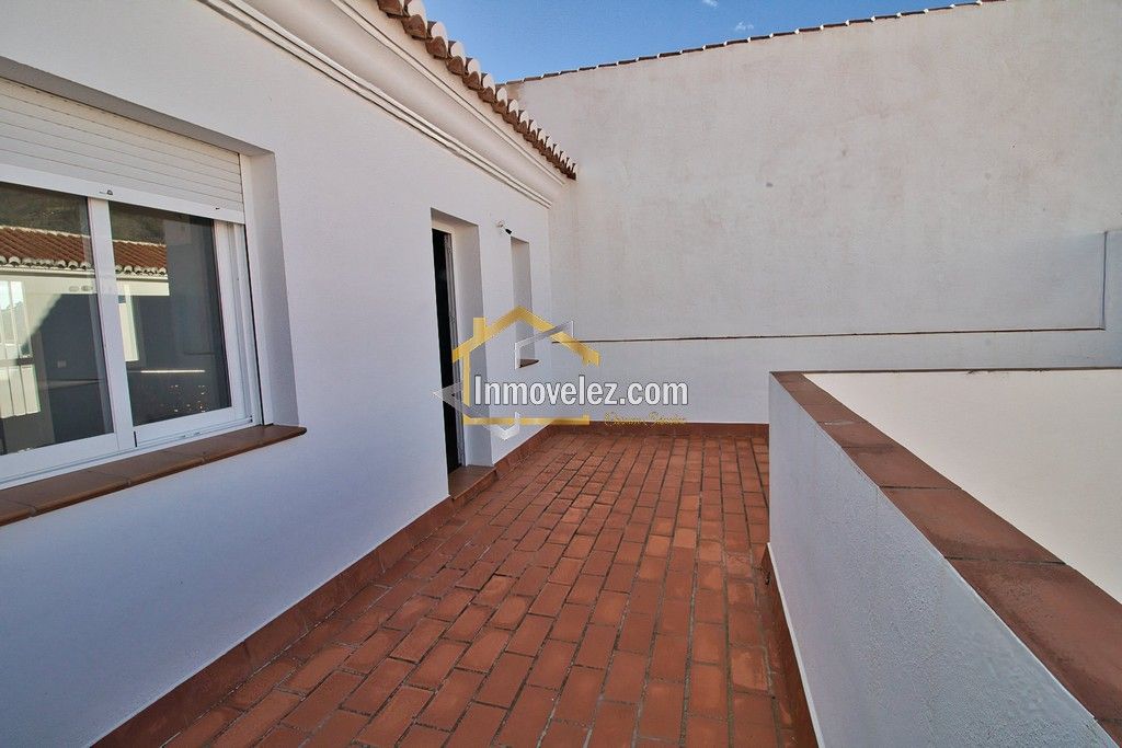 Casa en Vélez de Benaudalla (Ref.:0470)