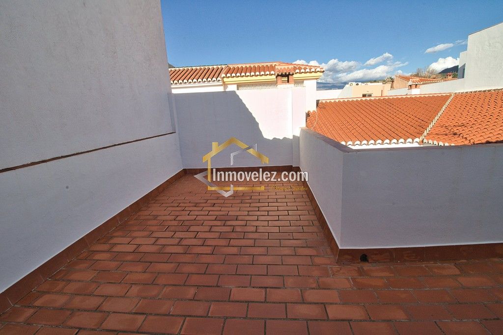 Casa en Vélez de Benaudalla (Ref.:0470)
