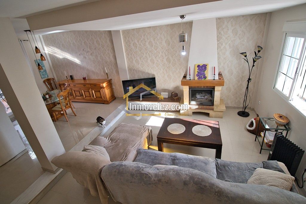 Casa en Vélez de Benaudalla (Ref.:0470)