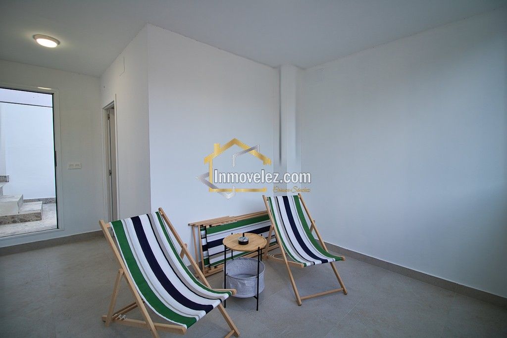 Casa en Vélez de Benaudalla (Ref.:0473)