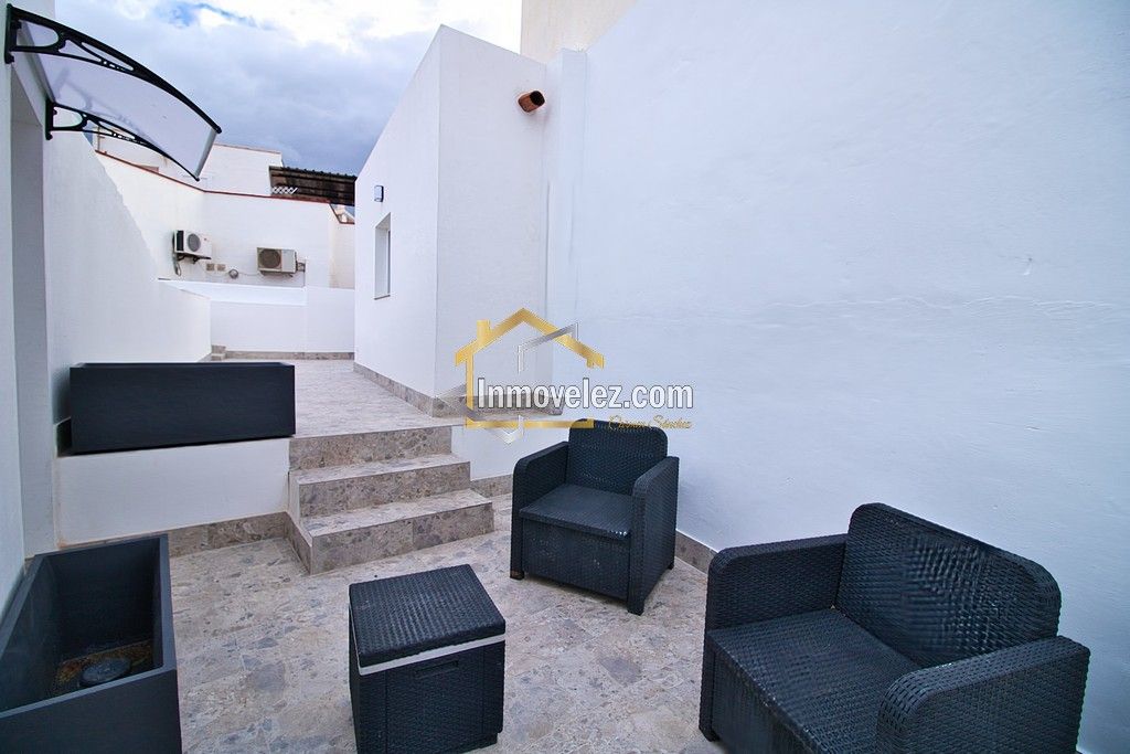 Casa en Vélez de Benaudalla (Ref.:0473)