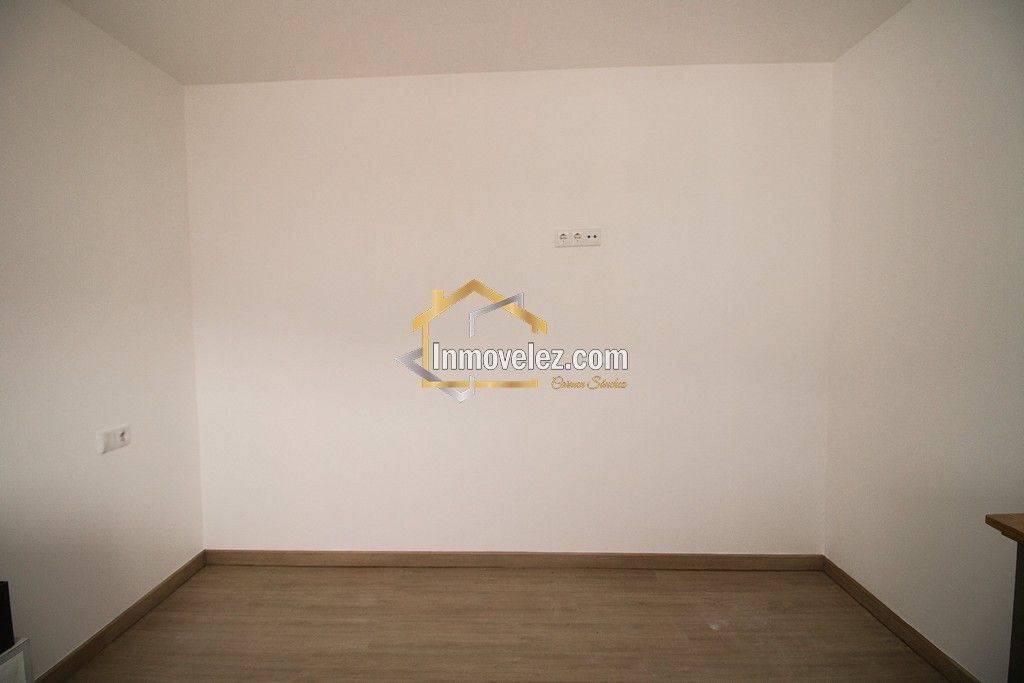 2 Casas en Vélez de Benaudalla (Ref.:0477)
