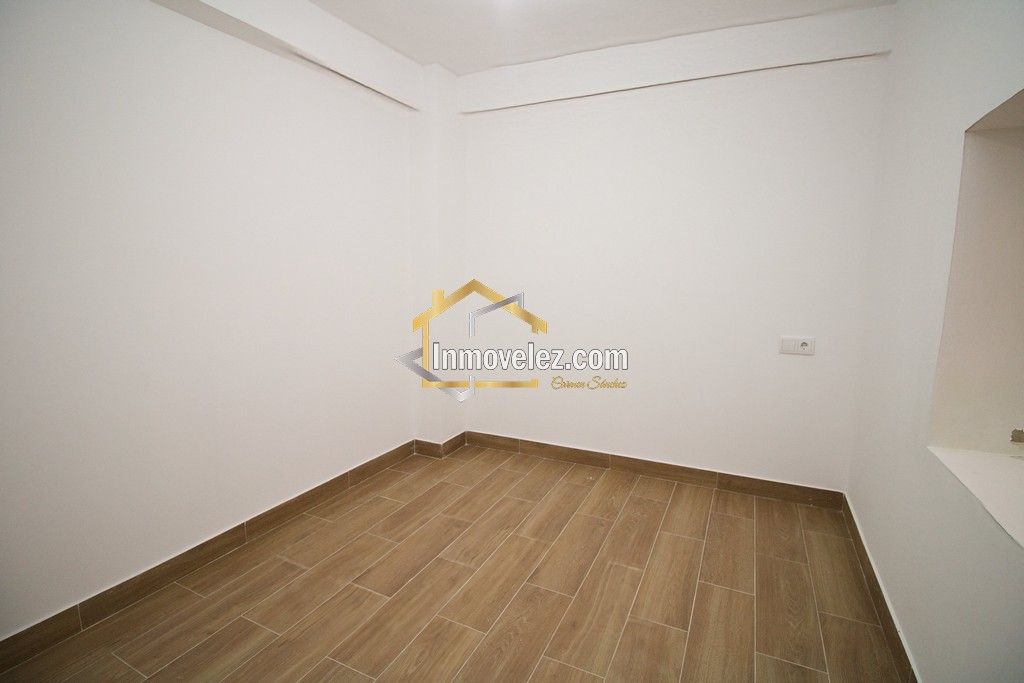2 Casas en Vélez de Benaudalla (Ref.:0477)