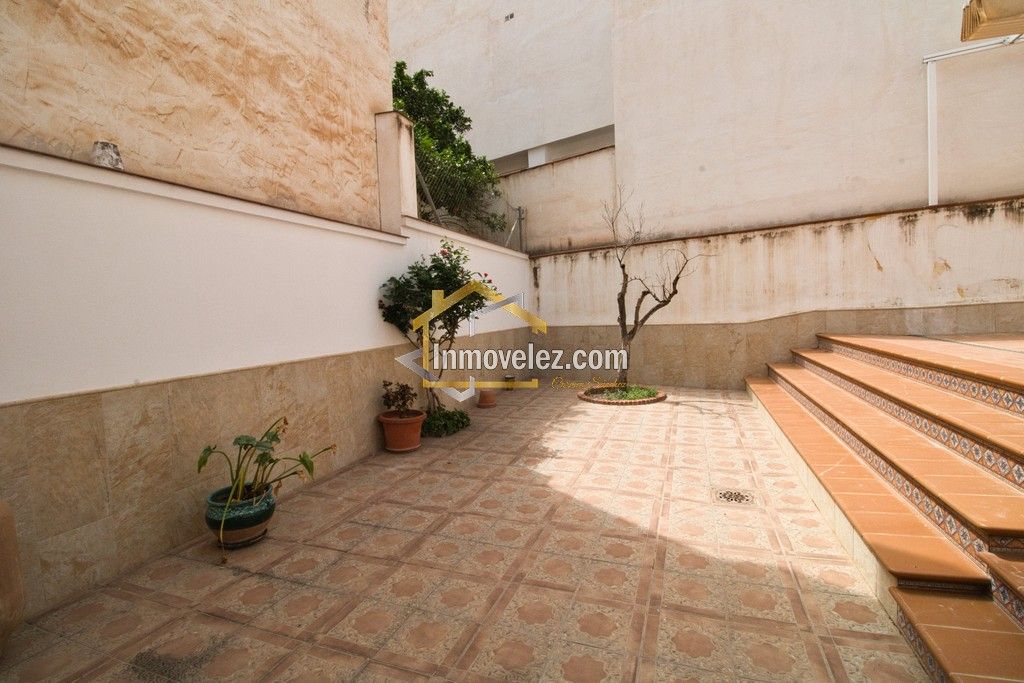 Casa en Vélez de Benaudalla (Ref.:0479)
