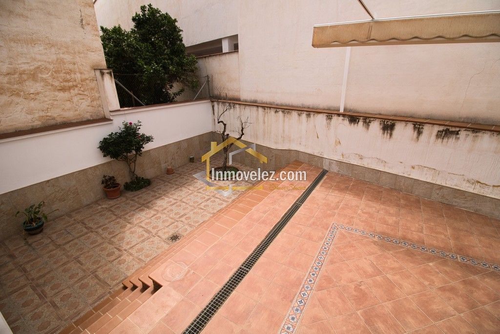 Casa en Vélez de Benaudalla (Ref.:0479)