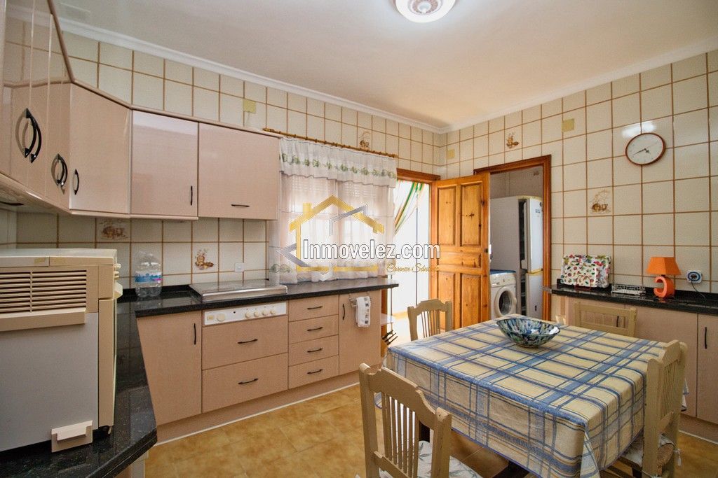 Casa en Vélez de Benaudalla (Ref.:0479)