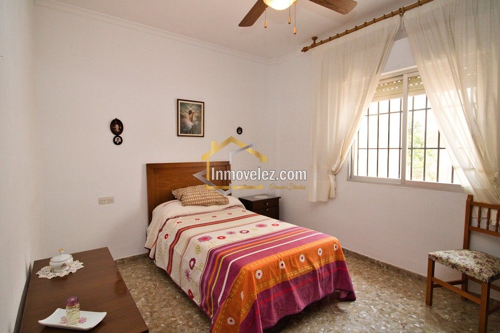 Casa en Vélez de Benaudalla (Ref.:0479)