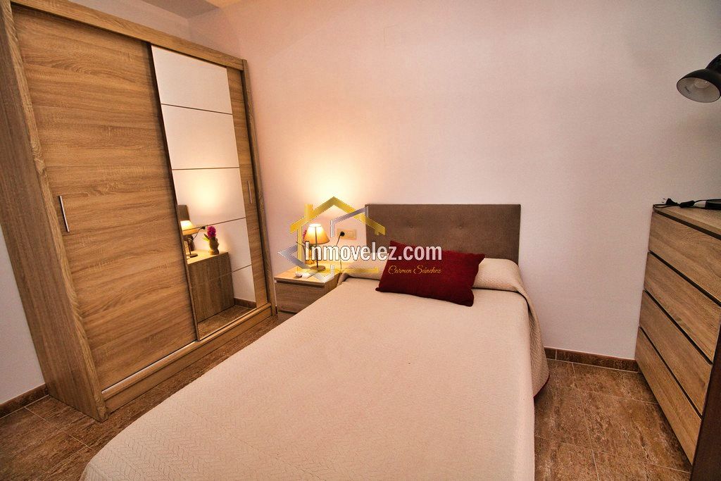 Casa en Vélez de Benaudalla (Ref.:0482)