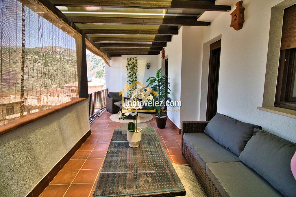Casa en Vélez de Benaudalla (Ref.:0482)