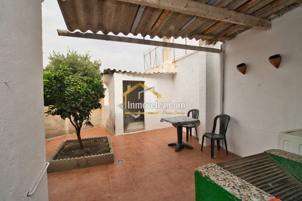 Casa en Vélez de Benaudalla (Ref.:0488)