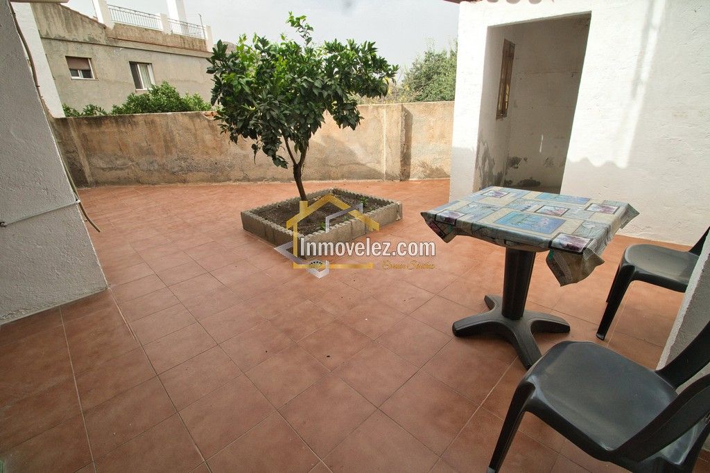 Casa en Vélez de Benaudalla (Ref.:0488)