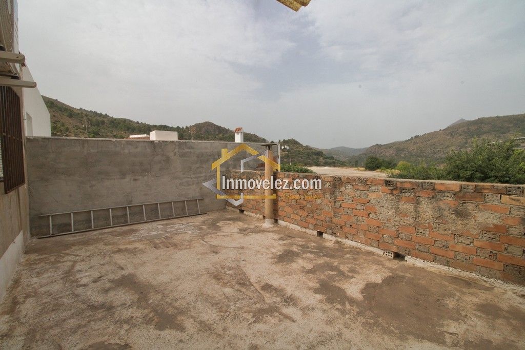 Casa en Vélez de Benaudalla (Ref.:0488)