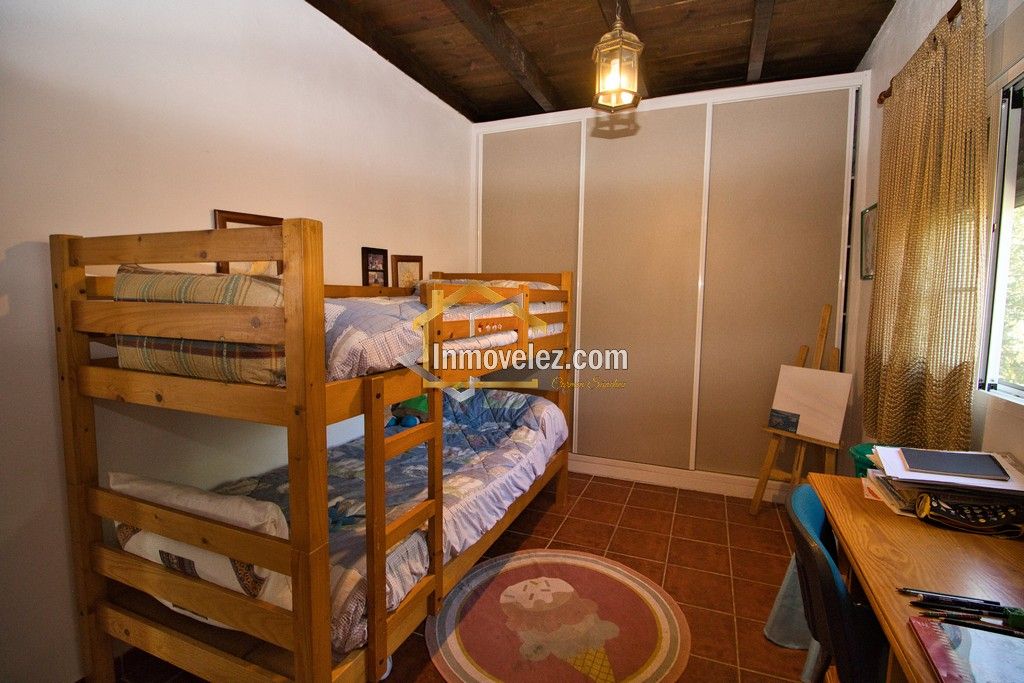 Cortijo rural en Vélez de Benaudalla (Ref.:0147)