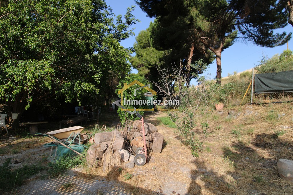 Casa de campo en Vélez de Benaudalla (Ref.:0444)