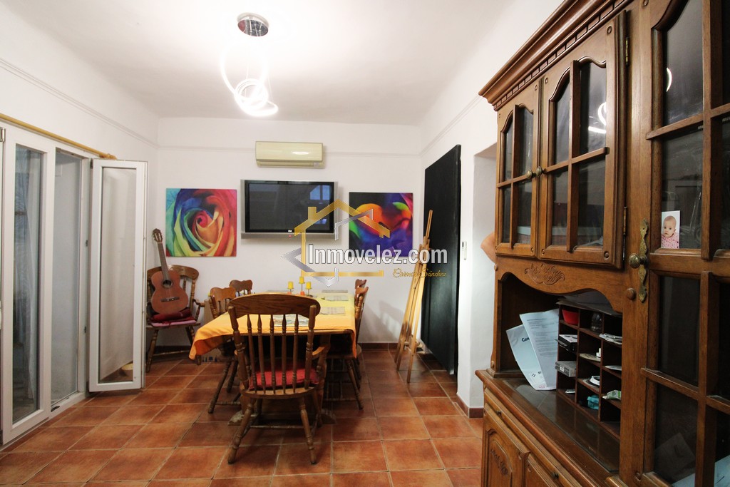 Casa de campo en Vélez de Benaudalla (Ref.:0444)