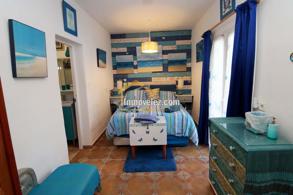 Casa de campo en Vélez de Benaudalla (Ref.:0444)