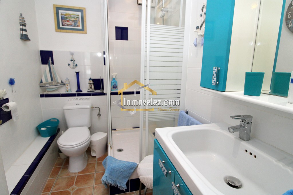 Casa de campo en Vélez de Benaudalla (Ref.:0444)