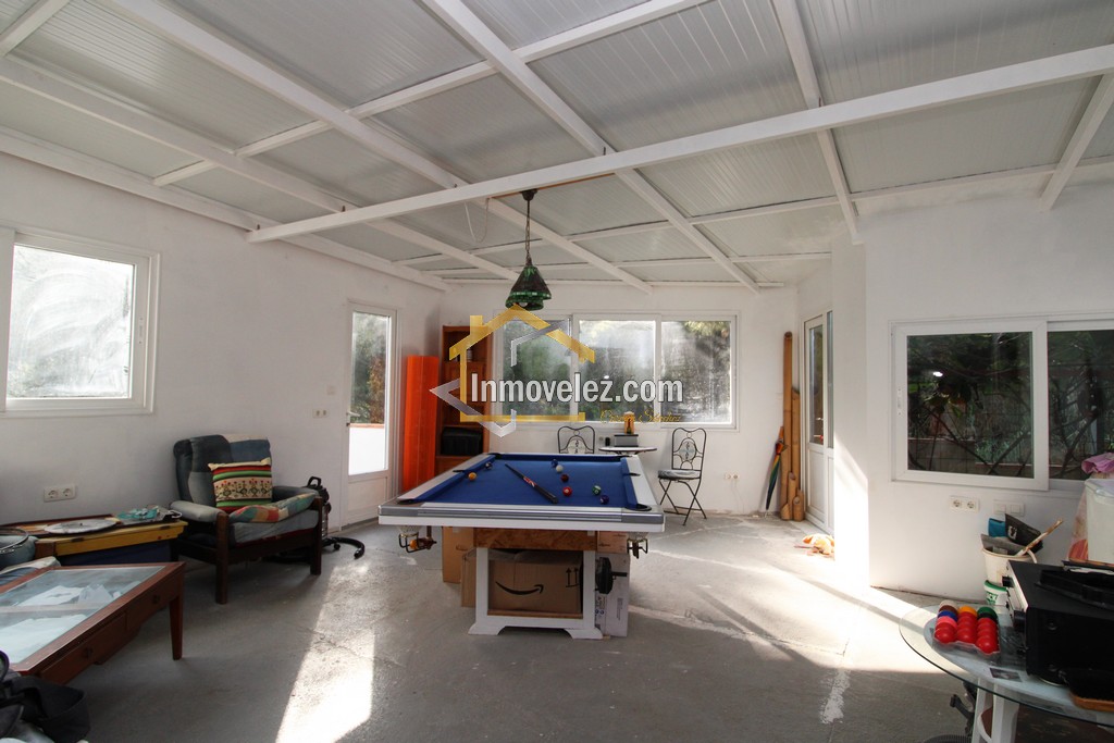 Casa de campo en Vélez de Benaudalla (Ref.:0444)