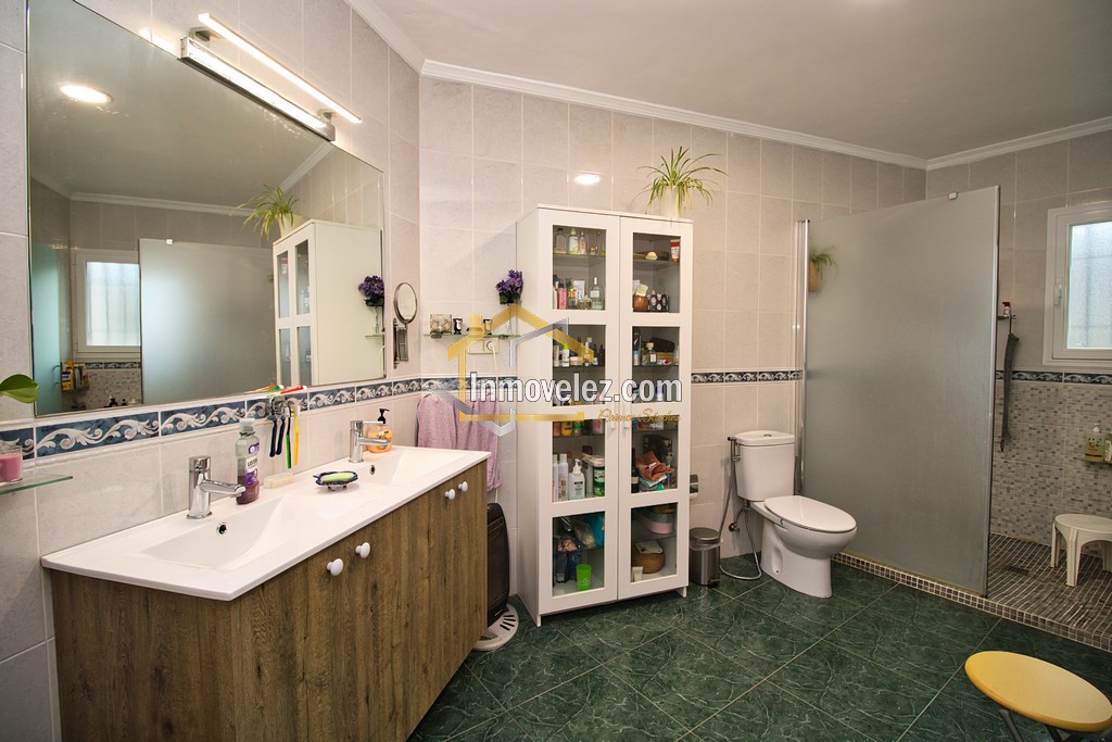 Casa en Vélez de Benaudalla (Ref.:0472)