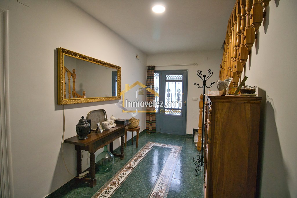 Casa en Vélez de Benaudalla (Ref.:0472)