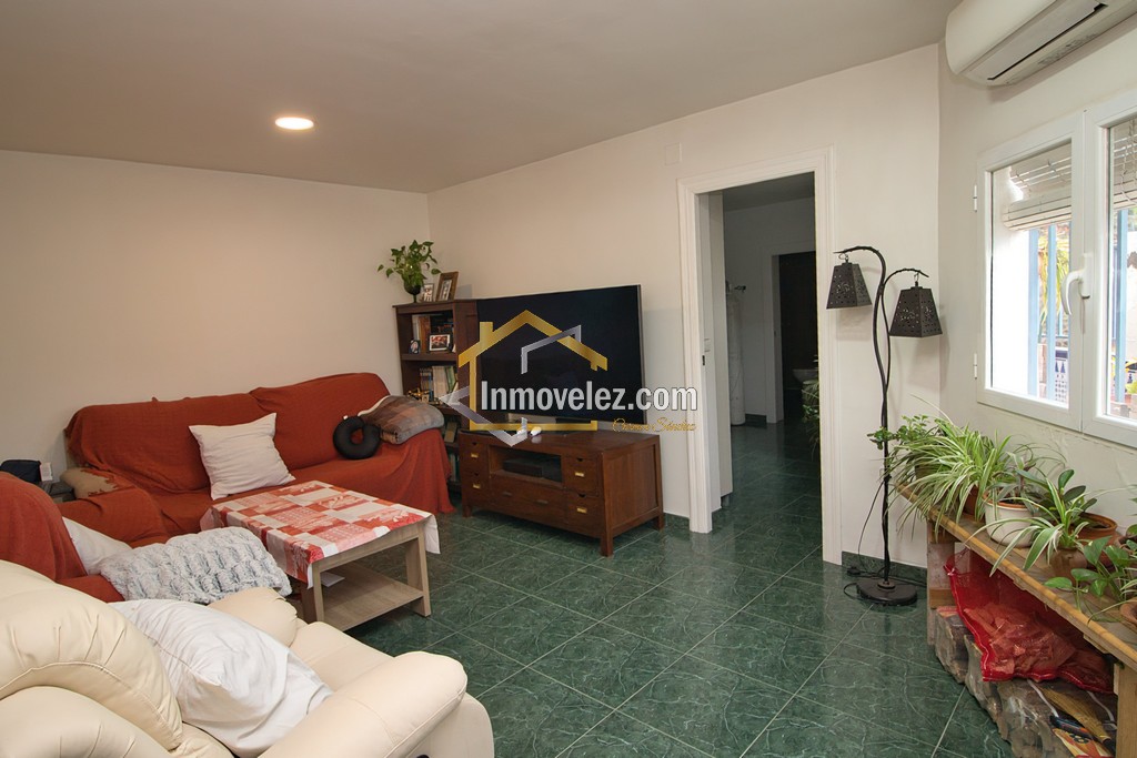 Casa en Vélez de Benaudalla (Ref.:0472)