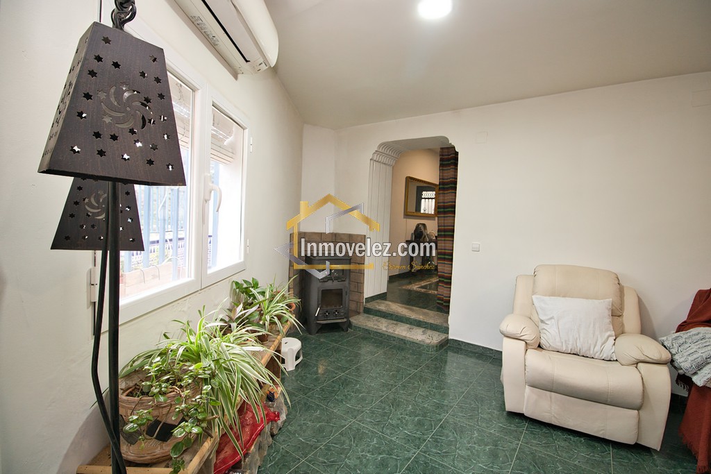 Casa en Vélez de Benaudalla (Ref.:0472)