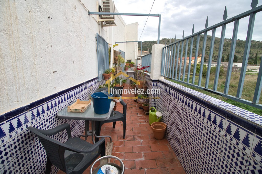 Casa en Vélez de Benaudalla (Ref.:0472)