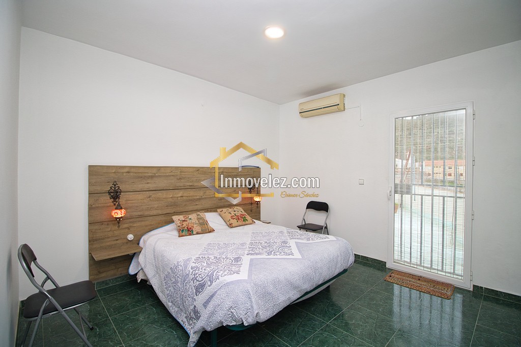 Casa en Vélez de Benaudalla (Ref.:0472)