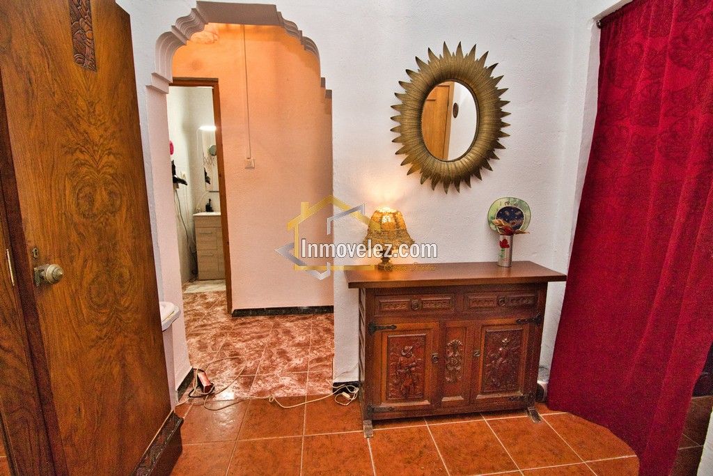 Cortijo en Vélez de Benaudalla (Ref.:0485)