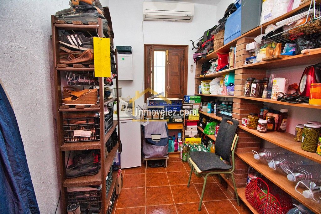 Cortijo en Vélez de Benaudalla (Ref.:0485)
